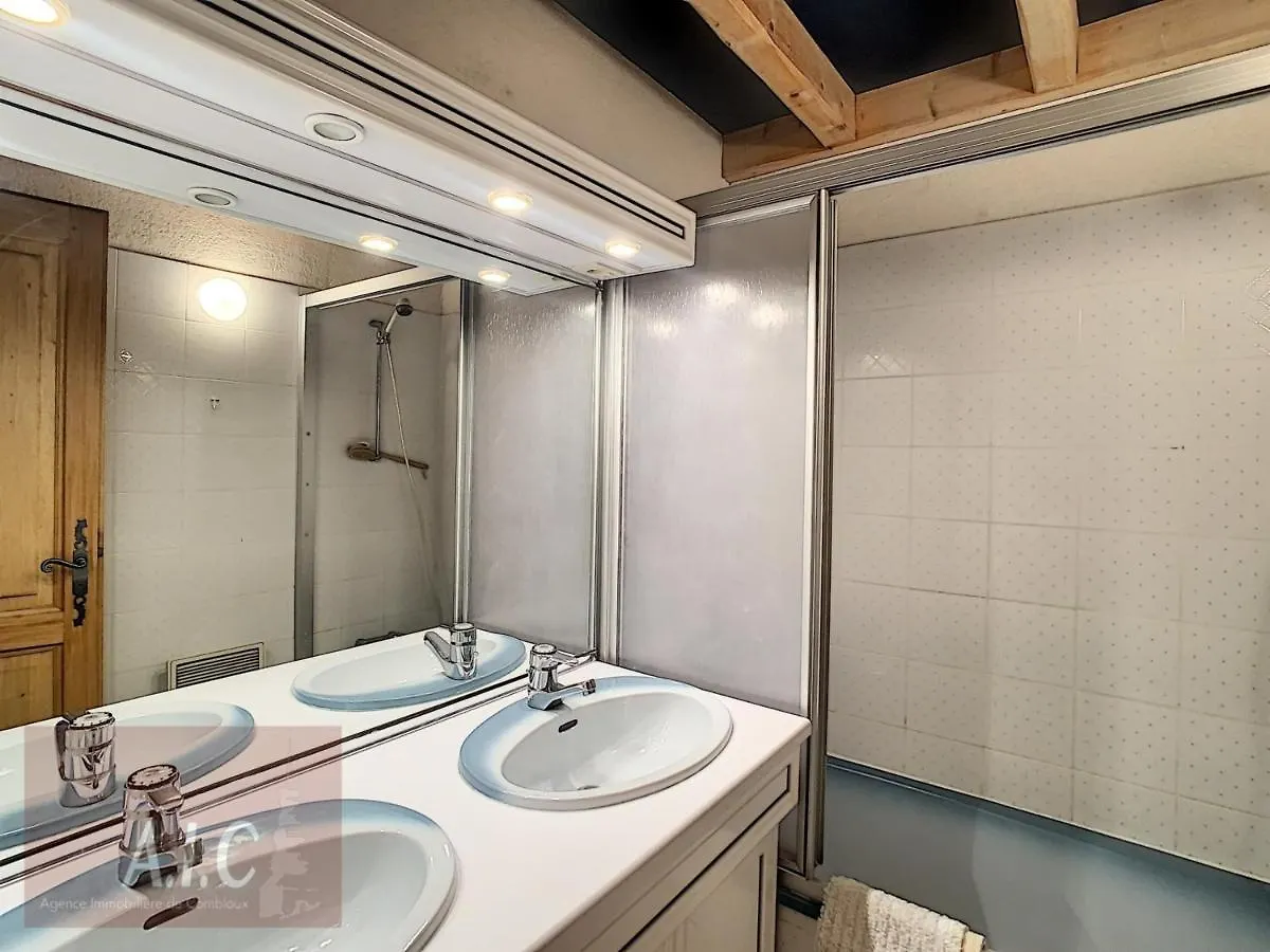 Grand Duplex 110M² 3 Chambres Avec Balcon & Terrasse - Fr-1-560-3 Combloux Apartment